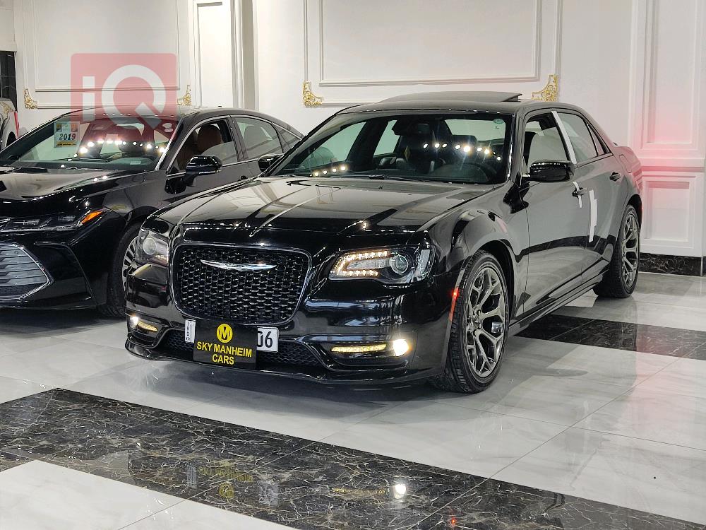 كرايسلر 300